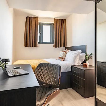 Albemarle Chambers Lägenhet